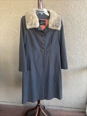 Vintage Shagmoor Women's Gray Wool Pea Coat with Fox Fur Collar